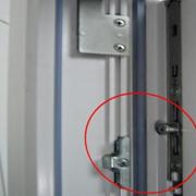 How to adjust a plastic balcony door if it has sagged?