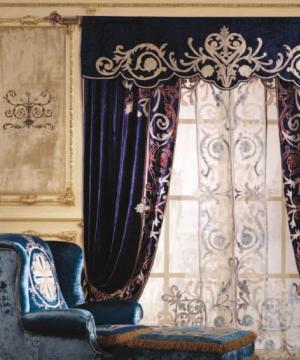 Cómo elegir el color y el estilo de cortinas para el salón