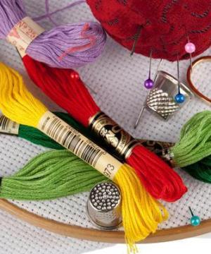 Как выбрать нитки для вышивания крестиком: 6 правил