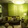 Living room in green tones: a riot of imagination or a wise choice